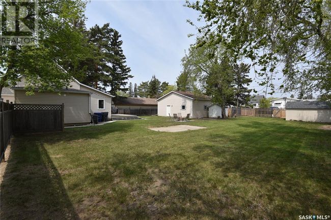 105 7 Ave E, House other with 4 bedrooms, 1 bathrooms and null parking in Nipawin SK | Image 4