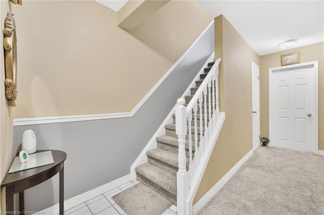 32 - 985 Limeridge Rd E, Townhouse with 3 bedrooms, 2 bathrooms and 2 parking in Hamilton ON | Image 7