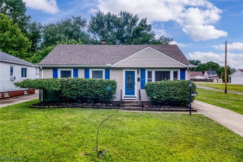 4690 W 11th Street, Cleveland, OH, 44109 | Card Image