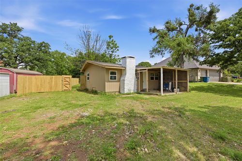 1426 Lakeshore Blvd, Oak Point, TX, 75068-2405 | Card Image