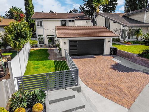 180 Horseshoe Dr, Placentia, CA, 92870-5532 | Card Image