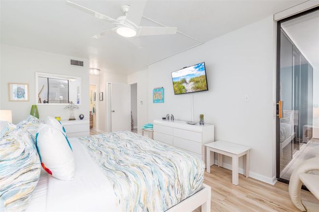 APT-505 - 9525 Blind Pass Rd, Condo with 2 bedrooms, 2 bathrooms and null parking in ST PETE BEACH FL | Image 20