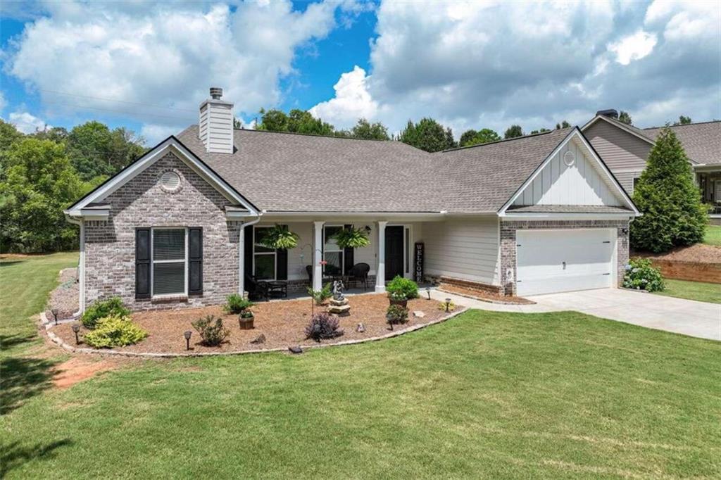 Hearthstone Ct, Winder, GA 30680