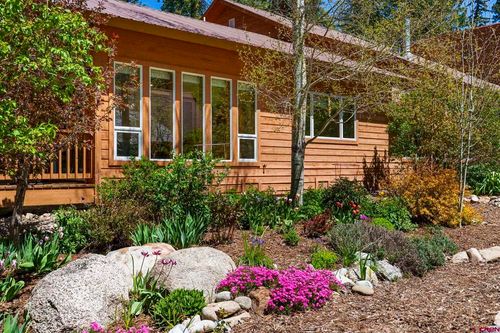 37 Verde Ln, Durango, CO, 81301-8395 | Card Image