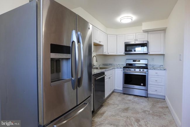 1218 Harshaw Rd, Townhouse with 4 bedrooms, 1 bathrooms and null parking in BROOKHAVEN PA | Image 7