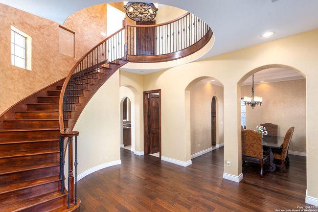 192 County Road 2812, House other with 5 bedrooms, 4 bathrooms and null parking in Mico TX | Image 7