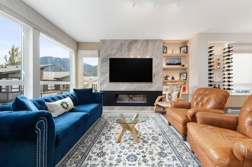 41204 Highline Pl, Squamish, BC, V8B1C2 | Card Image