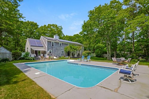 38 Madison Dr, East Sandwich, MA, 02537-1353 | Card Image