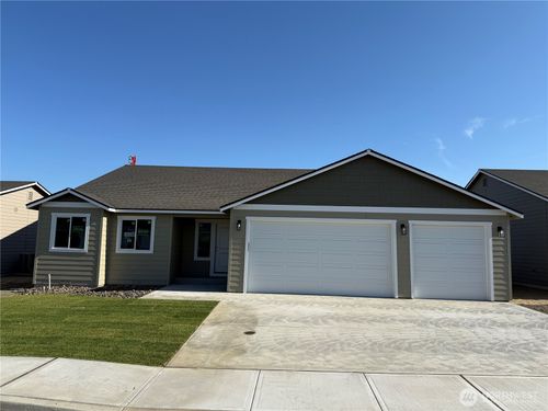 2405 Noah Street Se, East Wenatchee, WA, 98802 | Card Image