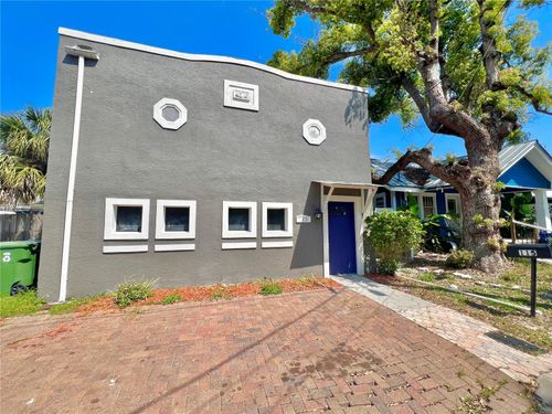 115 W Allison Ct, TAMPA, FL, 33603-5601 | Card Image