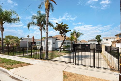 9725 Rose St, Bellflower, CA, 90706-6623 | Card Image