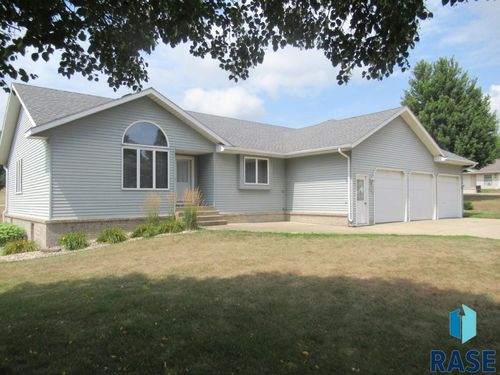 241 6th St Street, Chandler, MN, 56172 | Card Image