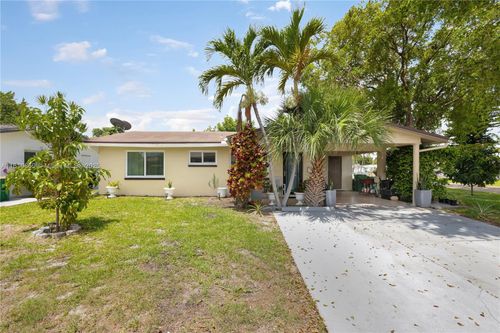 5723 Nw 69th Ave, Tamarac, FL, 33321-5746 | Card Image