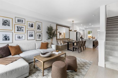 {{alt}} | Card Image