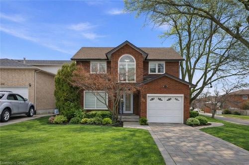 108 Greenshire Dr, Hamilton, ON, L9C7G5 | Card Image