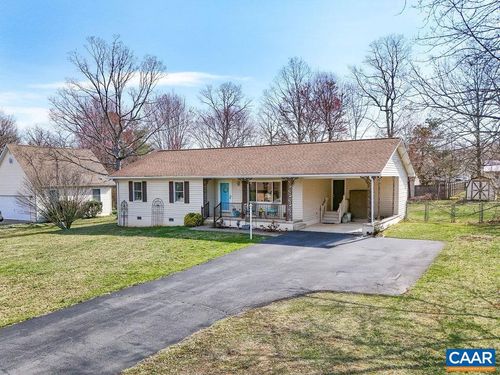 350 Forest Springs Dr, STUARTS DRAFT, VA, 24477-2913 | Card Image