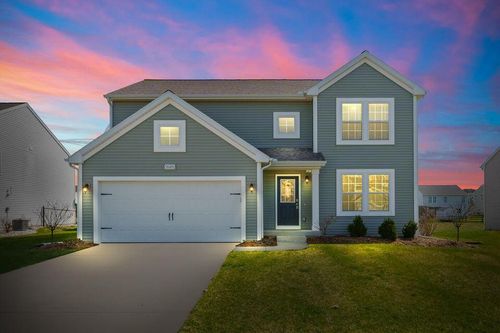 58481 Blue Stem Cir, Mattawan, MI, 49071-9645 | Card Image