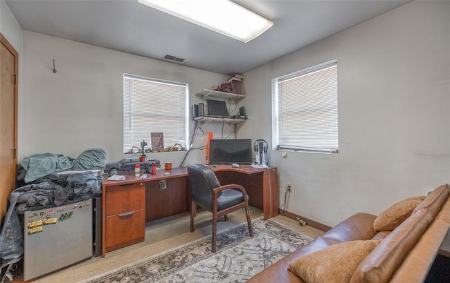 View of office area | Image 23