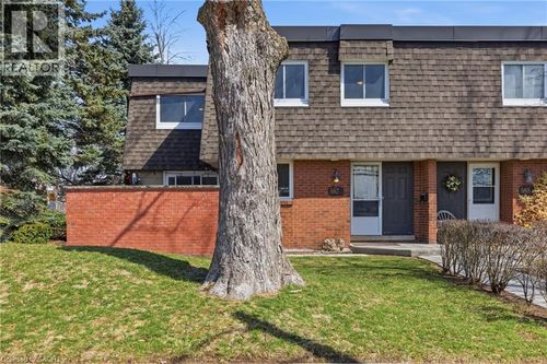 587 Timber Lane, Burlington, ON, L7L4B1 | Card Image