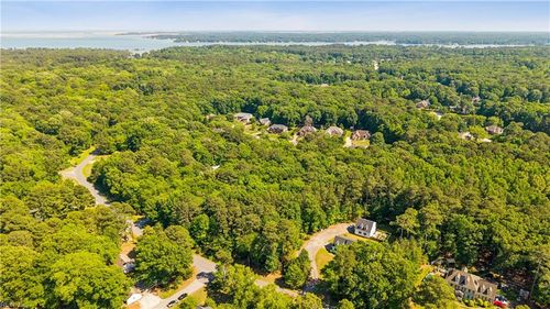 500 Railway Rd, Yorktown, VA, 23692-2947 | Card Image