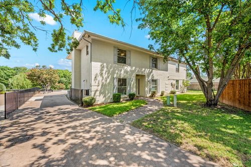237 Timberlake Dr, Azle, TX, 76020-4041 | Card Image
