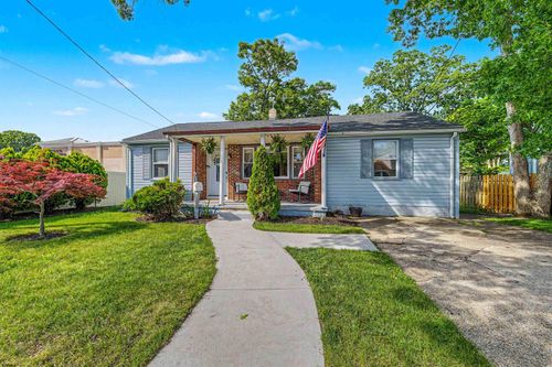 327 W Oakcrest Ave, Northfield, NJ, 08225 | Card Image