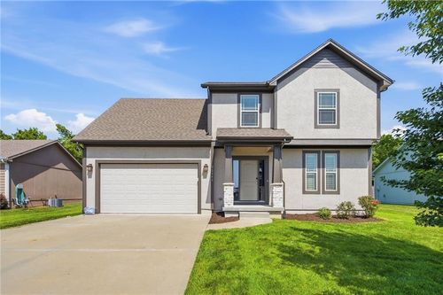 21141 Noble St, Spring Hill, KS, 66083-9425 | Card Image