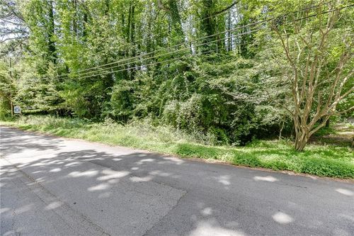 4022 Covey Trl, Oakwood, GA, 30566-3200 | Card Image