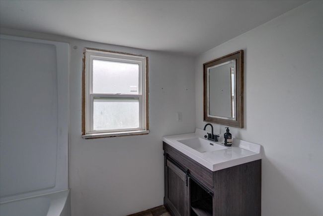 500 2 Nd Ave, House other with 2 bedrooms, 1 bathrooms and null parking in HOLLANDALE WI | Image 22