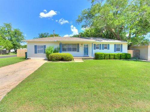 117 Asbill Avenue, Yukon, OK, 73099 | Card Image