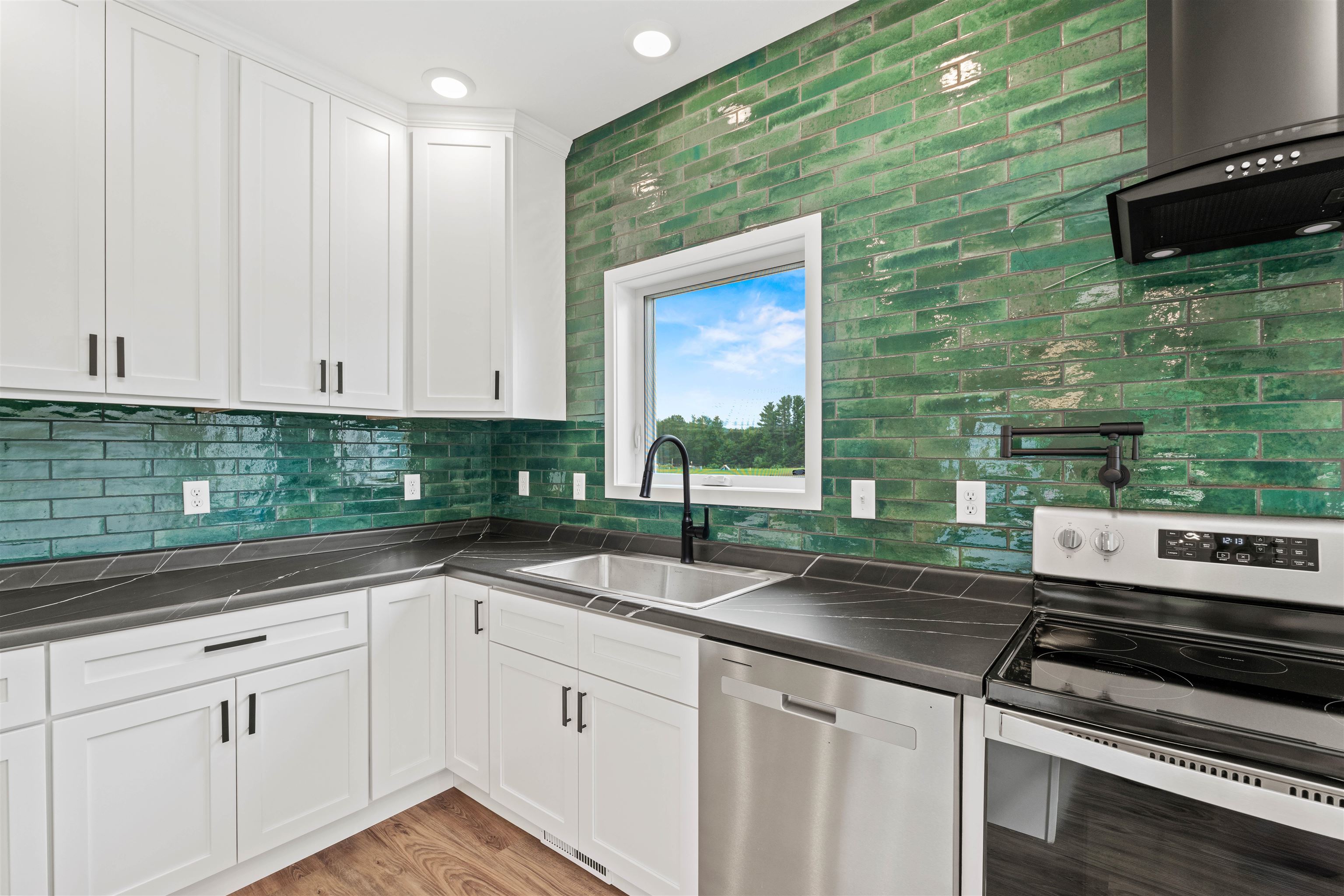 Pleasant Dr, Amherst, WI 54406