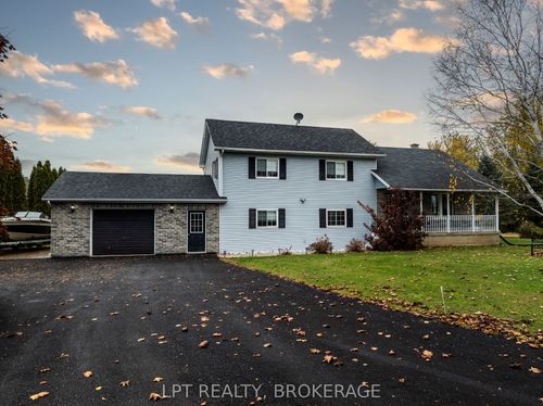 2202 Sands Rd, Battersea, ON, K0H1H0 | Card Image