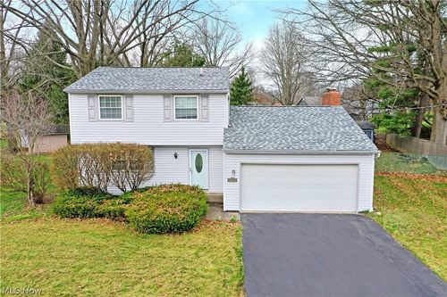 1756 Penny Ln, Youngstown, OH, 44515-4923 | Card Image