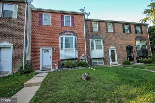 8204 Meadow Wick Ct, PASADENA, MD, 21122-1151 | Card Image