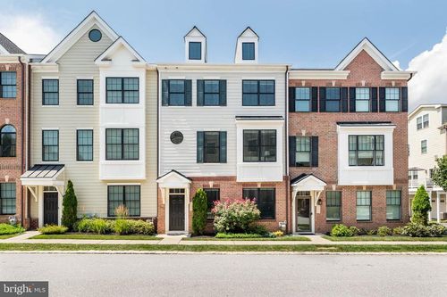 103 Agnes Grace Ln, WAYNE, PA, 19087-4233 | Card Image