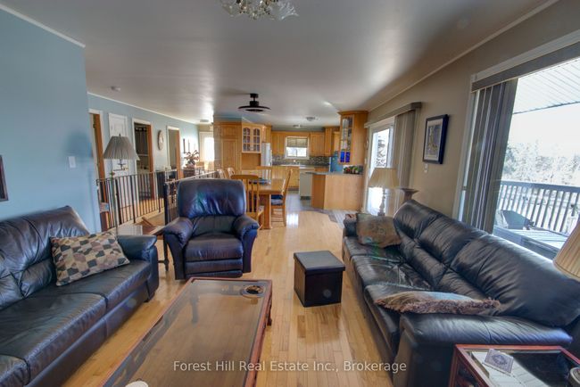 1933 Bushy Bay Rd, House other with 3 bedrooms, 3 bathrooms and 10 parking in Greater Sudbury ON | Image 16