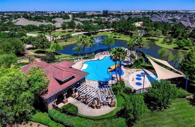 Another family pool to enjoy inside Lakes on Eldridge | Image 49