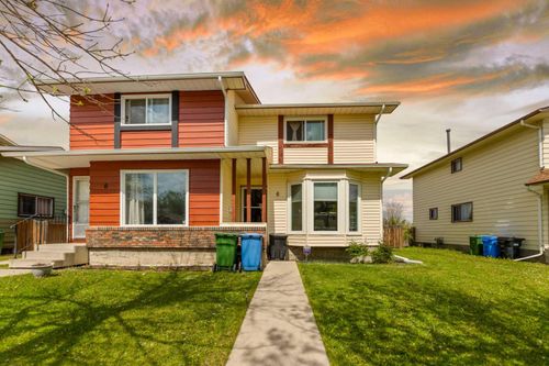 6 Berkley Close Nw, Calgary, AB, T3K1B3 | Card Image
