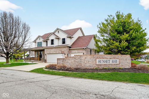 1020 Sunset Bay, Cicero, IN, 46034-9129 | Card Image