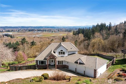 5805 51st Avenue Ct E, Tacoma, WA, 98443-3026 | Card Image