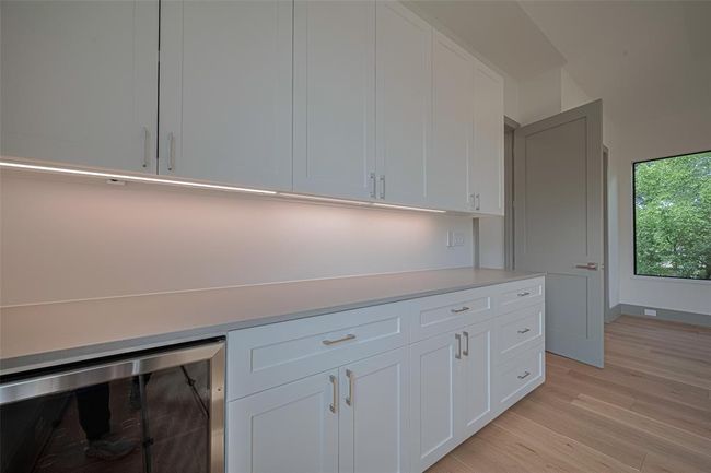 5200 Beech St, House other with 5 bedrooms, 7 bathrooms and 2 parking in Bellaire TX | Image 44