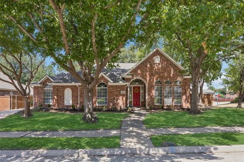 2824 Meadowside Dr, McKinney, TX, 75071-3418 | Card Image