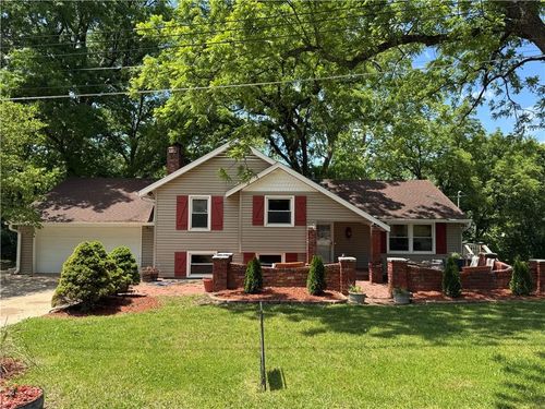 2806 S Whitney Ave, Independence, MO, 64057-1553 | Card Image
