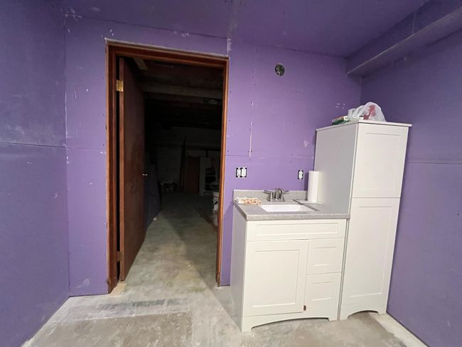 Full bath lower level | Image 28