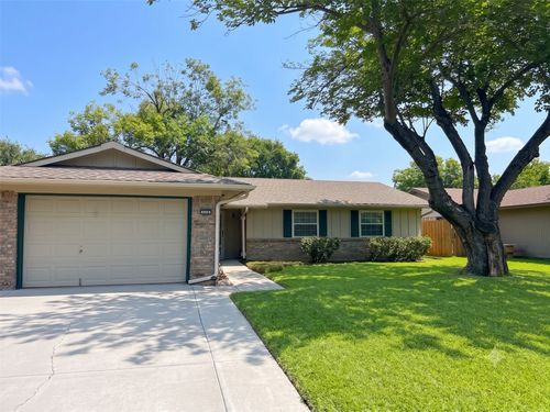 606 Oxford Park, Garland, TX, 75043-5438 | Card Image