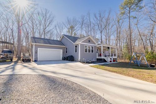 130 Recreation Ln, Macon, NC, 27551-9534 | Card Image