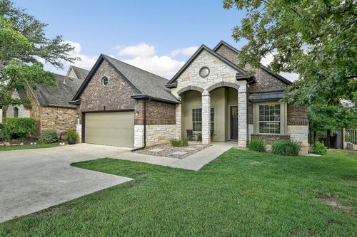 223 Bellagio Dr, Lakeway, TX, 78734-5082 | Card Image