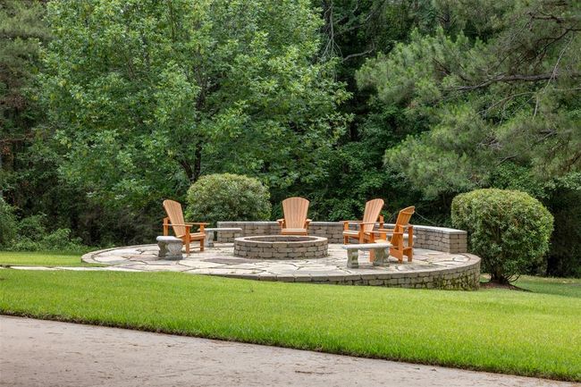 17042 State Highway 21 E, Home with 7 bedrooms, 9 bathrooms and 3 parking in Grapeland TX | Image 39