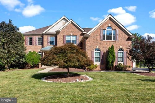 1511 Pownal Dr, YARDLEY, PA, 19067-2759 | Card Image