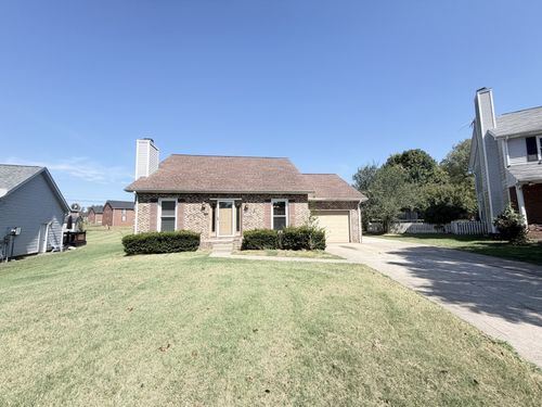 1819 Bourne Cir, Clarksville, TN, 37043 | Card Image